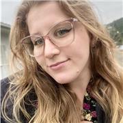 Professora de matemática para alunos de ensino fundamental e médio